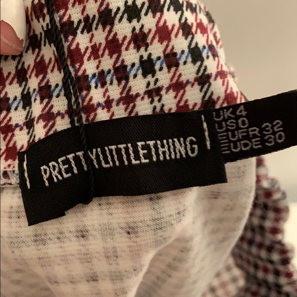 Pretty little thing mini skirt - Picture 4 of 4